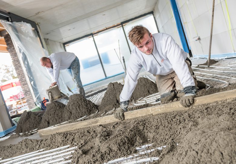 Cementdekvloeren